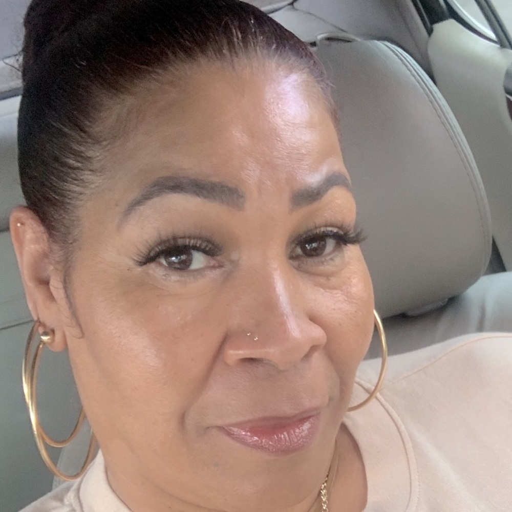Meet your Posher, Dedra